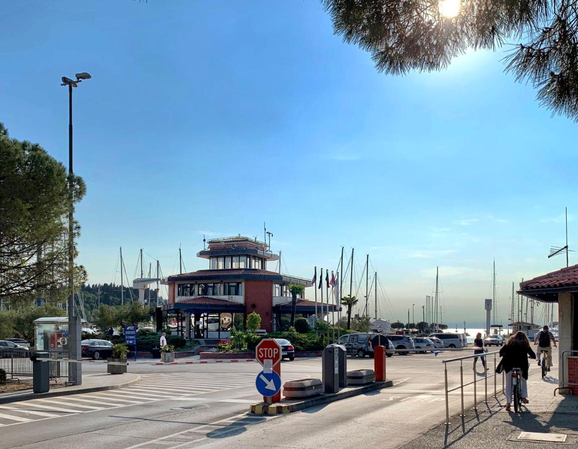 Bonita Houseboat Apartment Portorose Zewnętrze zdjęcie